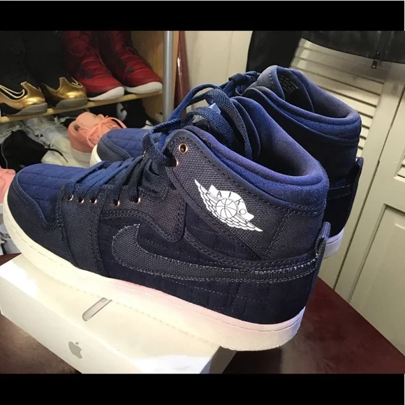 Jordan 1 RetroAJKO Blue Quilted - Picture 8 of 16